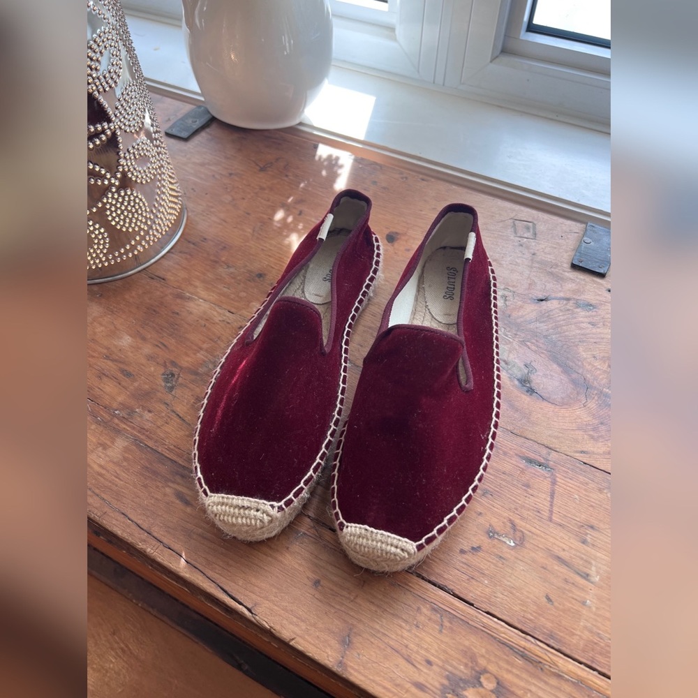 Soludos Platform Smoking Slipper - Burgundy
